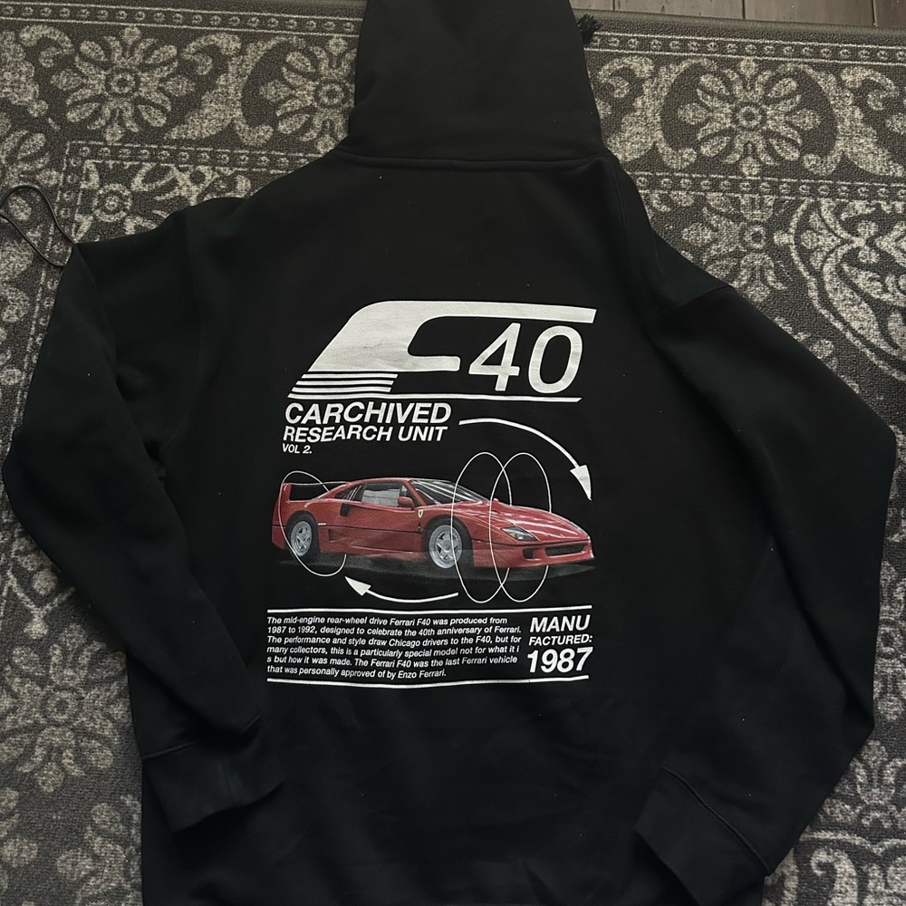 Vintage Black Carchived Ferrari F40 Hoodie